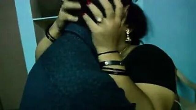 Telugu BBW Aunty Seduce young boy