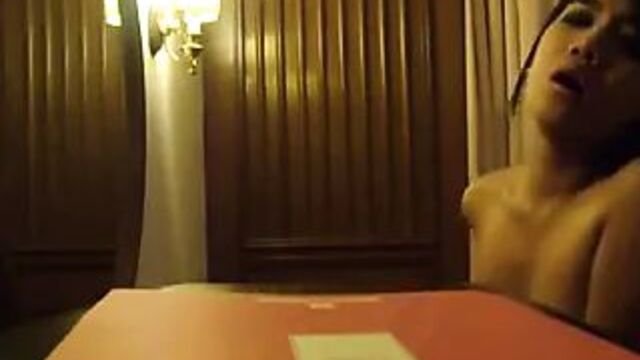 Myanmar Actress Thazin