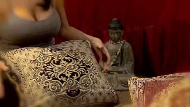 Vanilla Deville, Siri and Asa Akira - Lesbian Massage 2