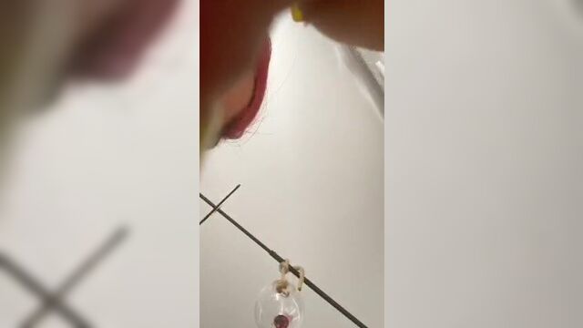 SHERAAIYSHA Gros Seins Nu Live 1.