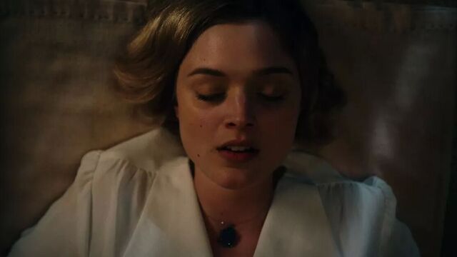 Bella Heathcote - ''Strange Angel'' s1e06