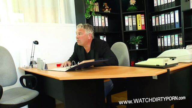 Besoffene Schlampe braucht es richtig hart