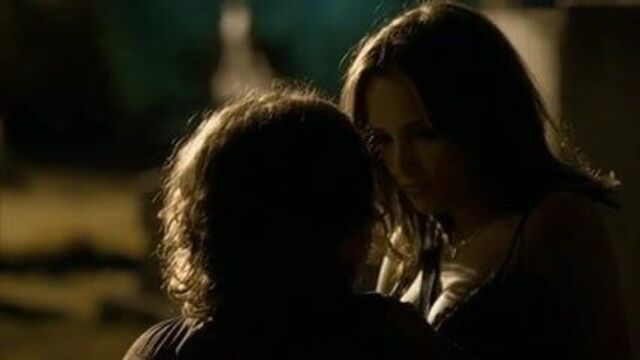 Rachael Leigh Cook 1114