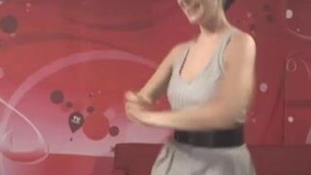 Alison Brie dances the Charleston