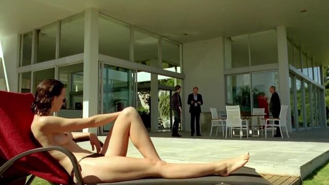 Orla O'Rourke - Strike Back 02