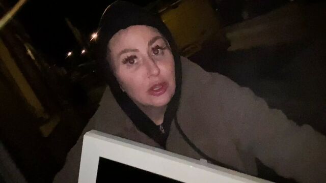 Cracky gets a cumshot for a tv