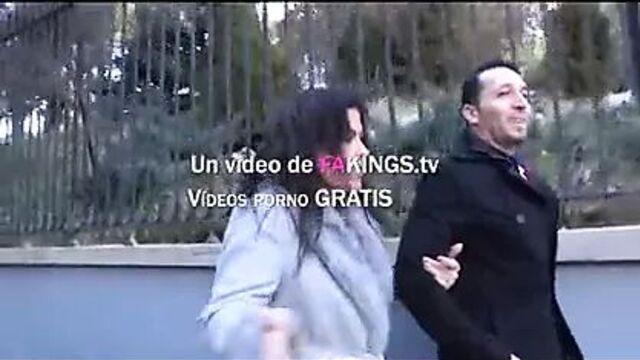 Montse wants cock to fuck and looks for them in the street