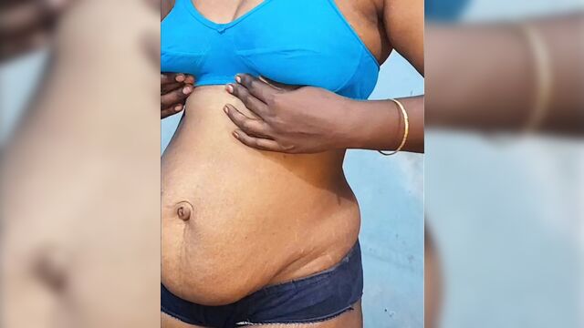 Desi Indian wife solo masturbating tamil homemade