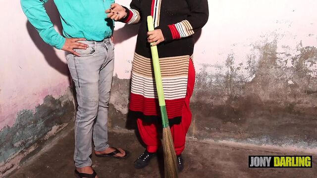 Chuswaya aur kutiya banakar choda clear hindi audio