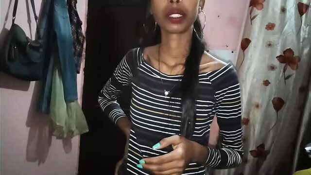 Mera padosi mere room apni wife se chupa ke mere room me aakar muje se jabardasti karne laga uska lund dekh ke muje bhi
