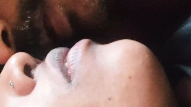 Indian cute kerala Mallu girl liplock kissing and squirting with boyfriend