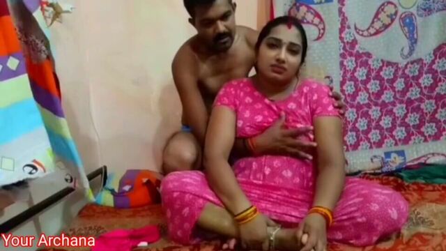 Desi Village Aunty Ko Gand ur Chut mein Chudai kiya