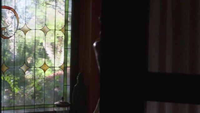 Rosario Dawson nude - Unforgettable (2017)