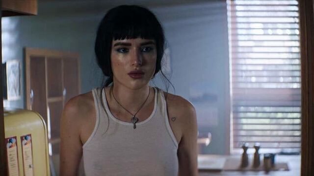 Bella Thorne Sexy Scene On ScandalPlanet.Com