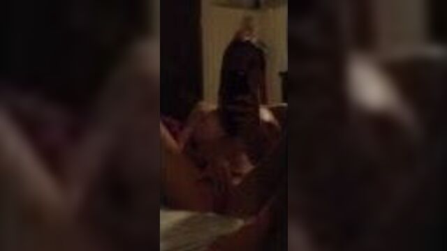 (alleged) Lindsay Clubine masturbation selfie vid