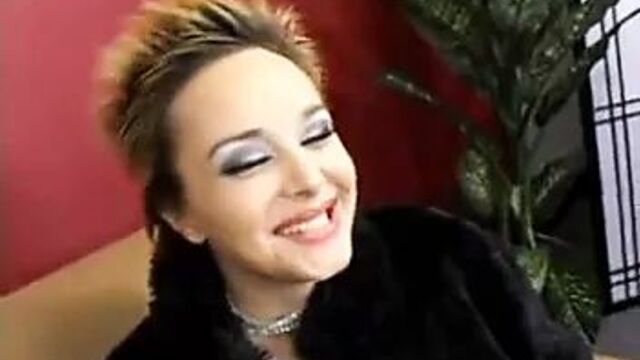 Cytheria-pregnant and squirting