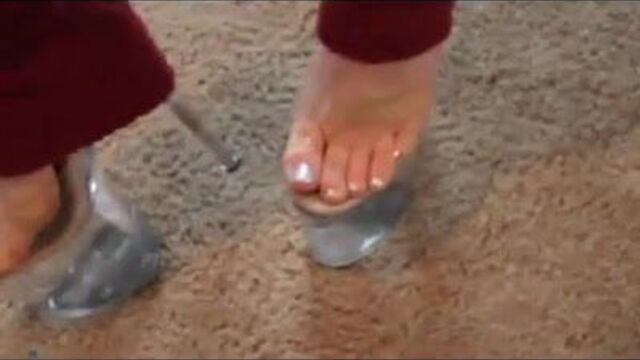 Dancing in 8in stripper heels